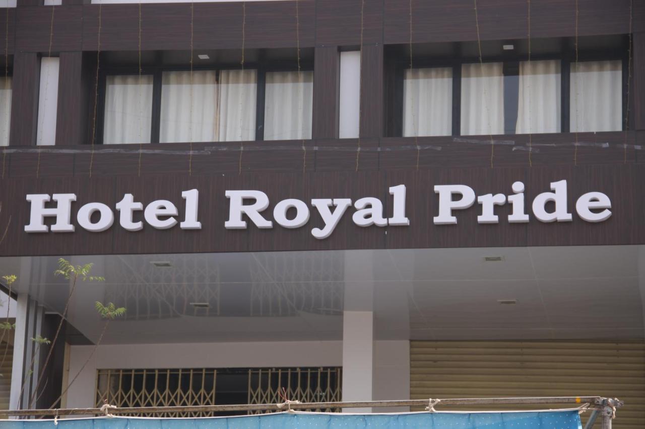 Hotel Royal Pride Ahmedabad Exterior photo